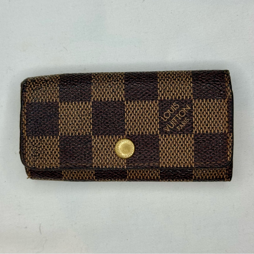 Louis Vuitton Damier Ebene 4 Key Holder with COA